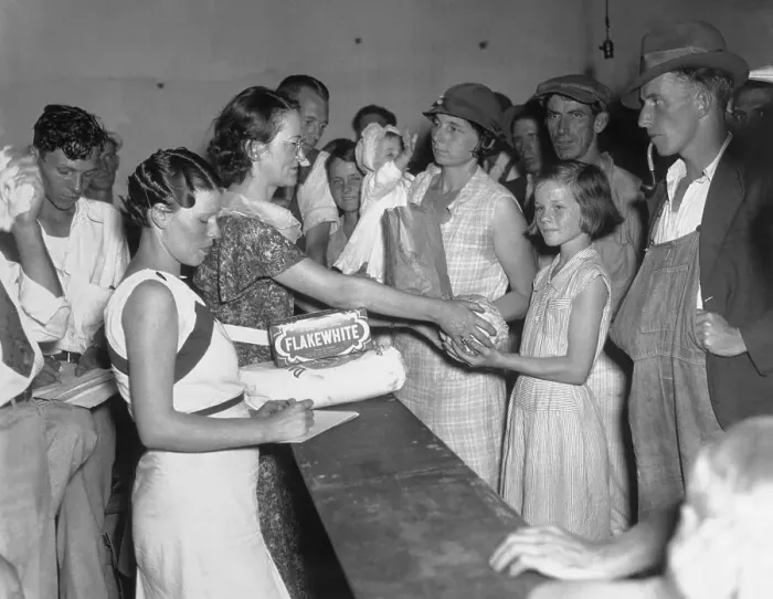 Framed Print : Strikers Receive Food on Line Framed Print : Strikers Receive Food on Line
