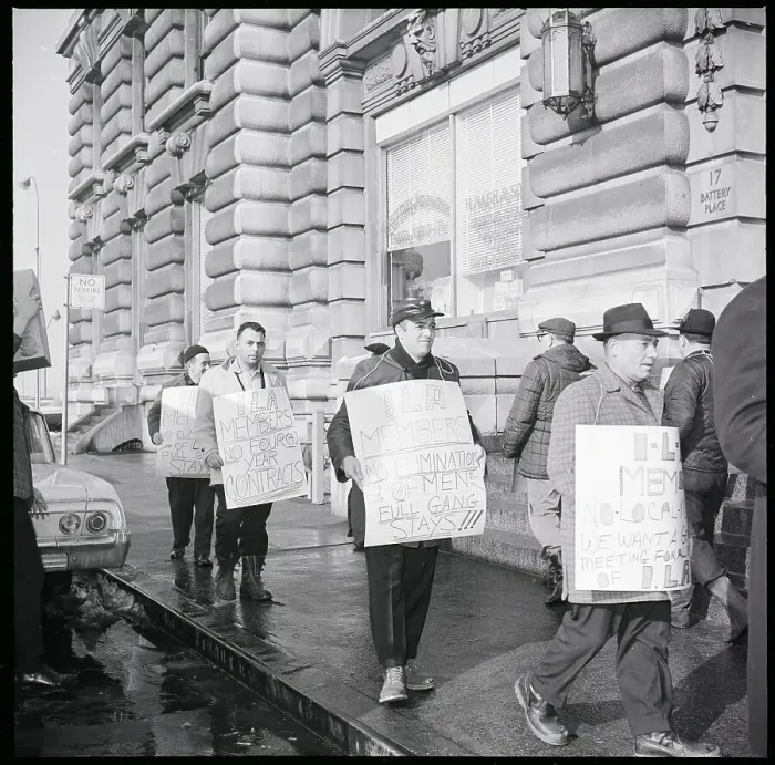 Framed Print : Striking Longshoremen with Placards Framed Print : Striking Longshoremen with Placards