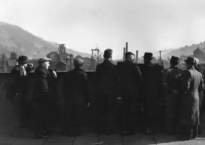 Framed Print : Striking Miners Framed Print : Striking Miners