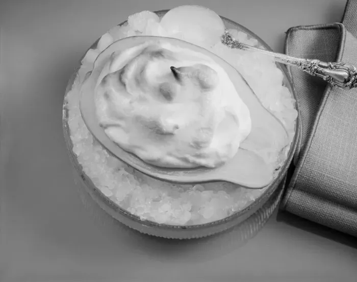 Framed Print : Stuffed avocado on top of crushed ice, close-up Framed Print : Stuffed avocado on top of crushed ice, close-up
