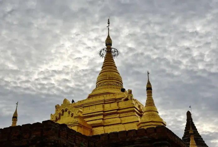 Framed Print : Stupa temple, Bagan, unesco ruins Myanmar. Asia Framed Print : Stupa temple, Bagan, unesco ruins Myanmar. Asia