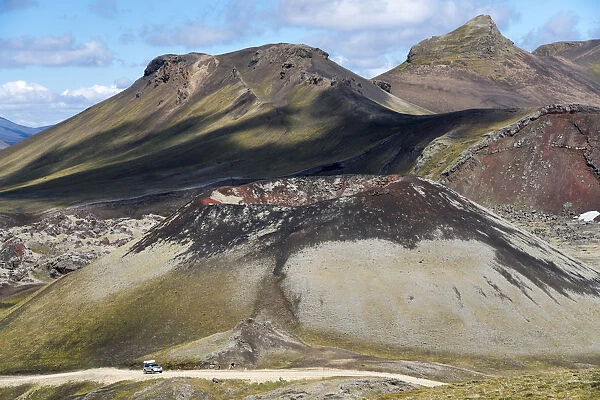 Stutur volcanic crater, Norournamshraun lava field, Landmannalaugar, Fjallabak Nature Reserve, Highlands, Iceland, Europe