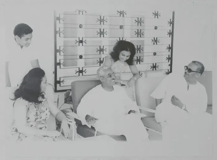 Framed Print : Sudan's Premier with Family