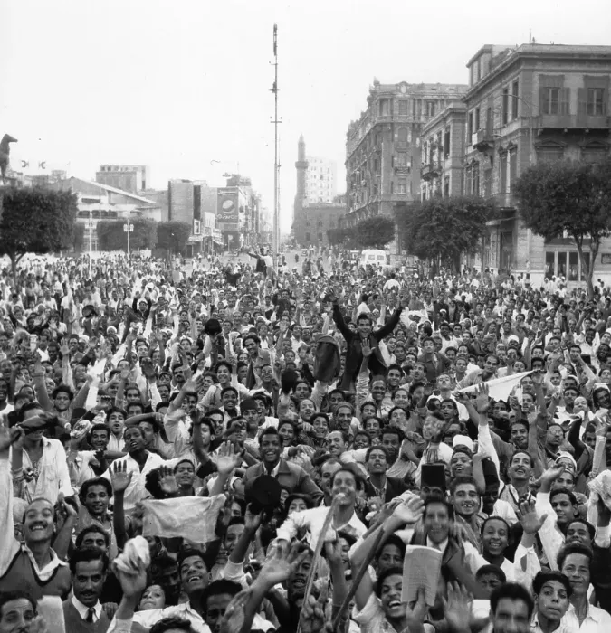 Framed Print : Suez Demo. Crowds demonstrating, in Cairo's Opera Square Framed Print : Suez Demo. Crowds demonstrating, in Cairo's Opera Square