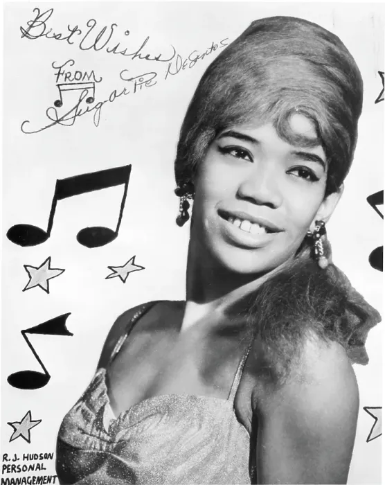 Framed Print : Sugar Pie Desanto Portrait Framed Print : Sugar Pie Desanto Portrait
