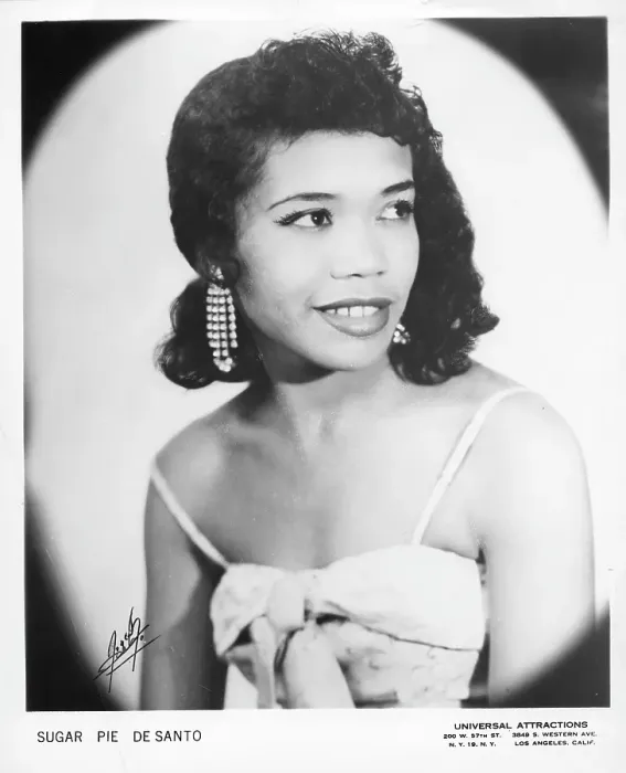 Framed Print : Sugar Pie Desanto Portrait Framed Print : Sugar Pie Desanto Portrait