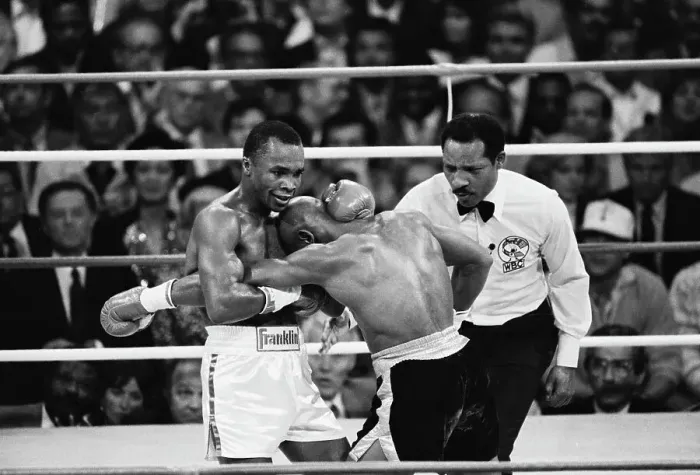 Framed Print : Sugar Ray Leonard Grasping Marvin Hagler Framed Print : Sugar Ray Leonard Grasping Marvin Hagler