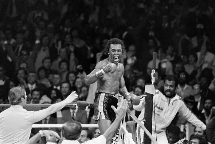 Framed Print : Sugar Ray Leonard Smiles, Shouts In Ring Framed Print : Sugar Ray Leonard Smiles, Shouts In Ring