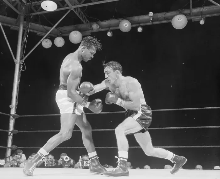 Framed Print : Sugar Ray Robinson and Carmen Basilio Framed Print : Sugar Ray Robinson and Carmen Basilio