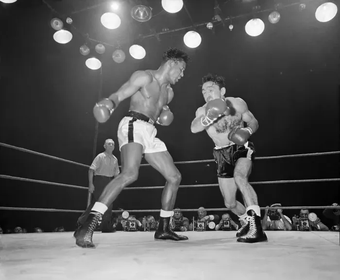 Framed Print : Sugar Ray Robinson and Carmen Basilio Boxing Framed Print : Sugar Ray Robinson and Carmen Basilio Boxing