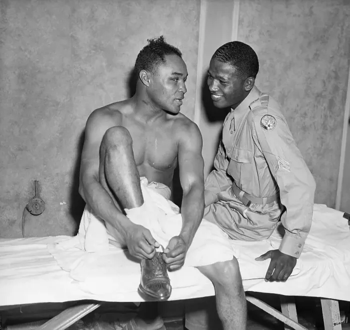 Framed Print : Sugar Ray Robinson and Henry Armstrong Framed Print : Sugar Ray Robinson and Henry Armstrong