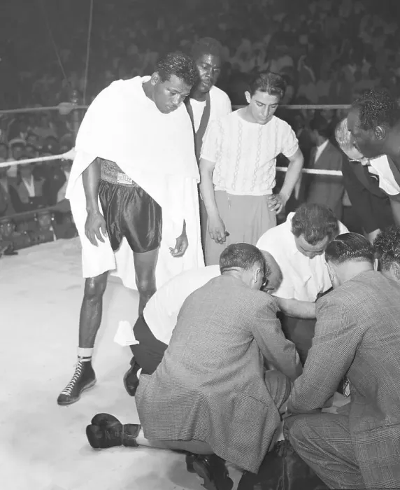 Framed Print : Sugar Ray Robinson Looking Over Doctors Framed Print : Sugar Ray Robinson Looking Over Doctors