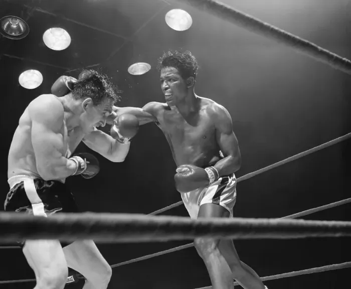 Framed Print : Sugar Ray Robinson Punches at Gene Fullmer Framed Print : Sugar Ray Robinson Punches at Gene Fullmer