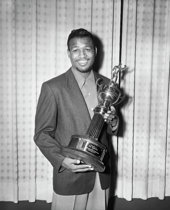 Framed Print : Sugar Ray Robinson Smiling with Trophy Framed Print : Sugar Ray Robinson Smiling with Trophy
