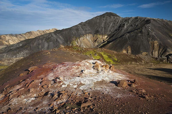 Sulphur and limestone fields, Blahnukur volcano and rhyolite mountains, Landmannalaugar, Fjallabak Nature Reserve, Highlands, Iceland, Europe