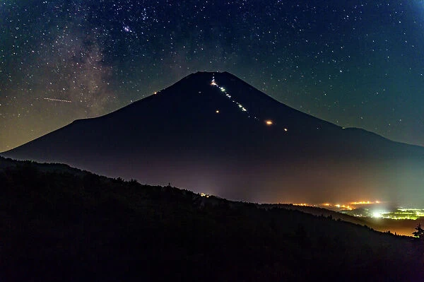 Summer night Fuji