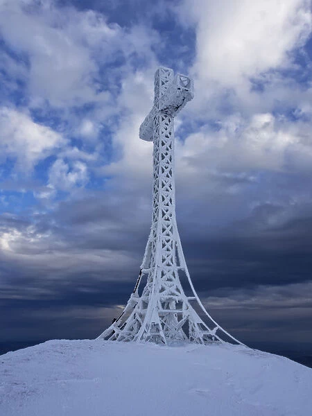 Summit cross covered with hoarfrost, Monte Catria, Apennines, Marche, Italy