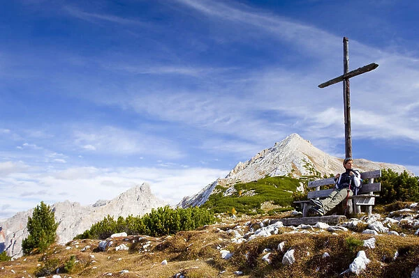 Summit cross, Mt Col Beccei or Pareispitze, Fanes-Sennes-Prags Nature Park, Alta Pusteria Valley, Dolomites, South Tyrol, Italy, Europe
