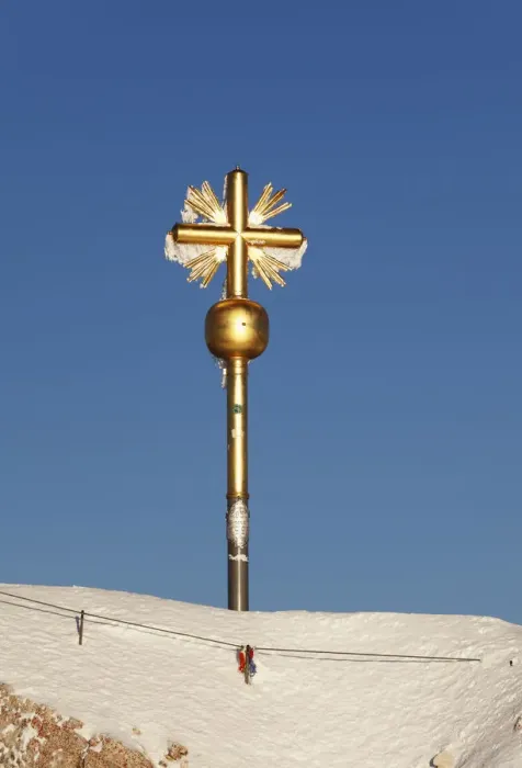 Framed Print : Summit cross on Zugspitze Mountain, eastern summit, Wetterstein Mountains, Upper Bavaria, Bavaria, Germany, Europe Framed Print : Summit cross on Zugspitze Mountain, eastern summit, Wetterstein Mountains, Upper Bavaria, Bavaria, Germany, Europe