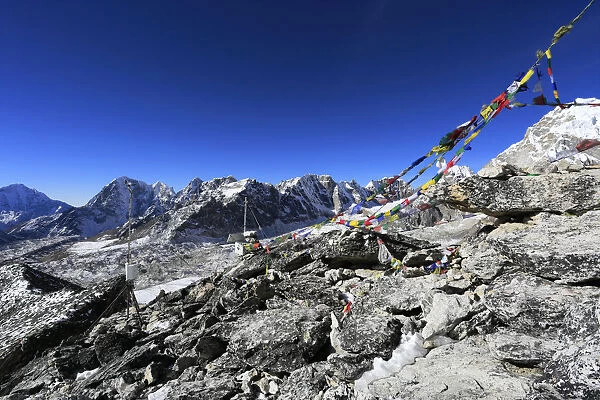 Summit of Kala Patthar mountain 5550M