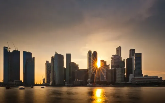Framed Print : Sunlight shine through Singapore skylines