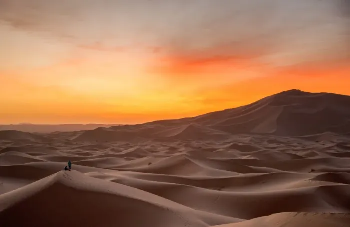 Framed Print : Sunrise at Erg Chebbi Sand Dunes, Morocco, North Africa Framed Print : Sunrise at Erg Chebbi Sand Dunes, Morocco, North Africa