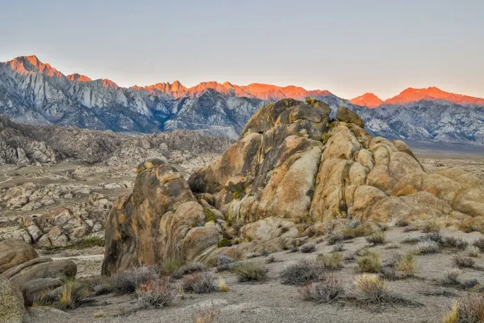 Framed Print : Sunrise at Eye of Alabama, Alabama Hills, Lone Pine, California, USA Framed Print : Sunrise at Eye of Alabama, Alabama Hills, Lone Pine, California, USA