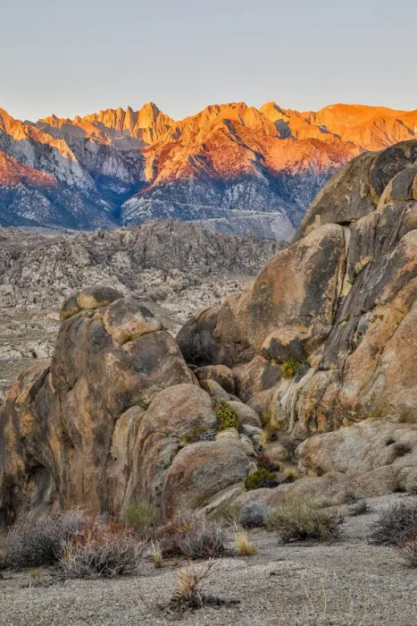Framed Print : Sunrise at Eye of Alabama, Alabama Hills, Lone Pine, California, USA Framed Print : Sunrise at Eye of Alabama, Alabama Hills, Lone Pine, California, USA