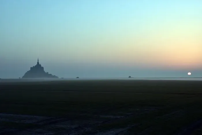 Framed Print : Sunrise mont saint michel UNESCO france Framed Print : Sunrise mont saint michel UNESCO france
