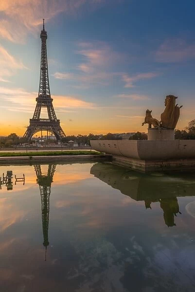 Sunrise view of Eiffel with reflection