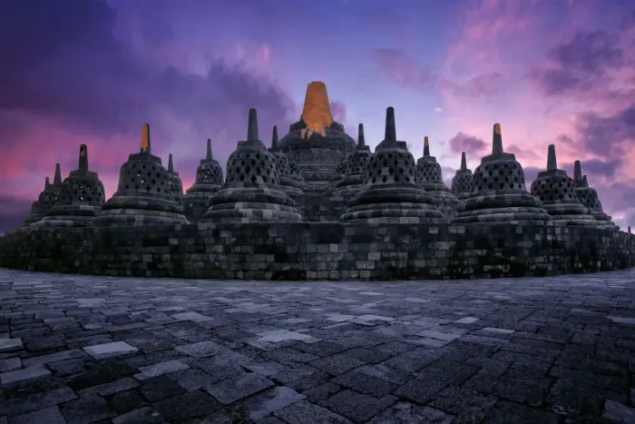 Framed Print : Sunset at Borobudur (Barabudur), Magelang, Central Java, Indonesia Framed Print : Sunset at Borobudur (Barabudur), Magelang, Central Java, Indonesia