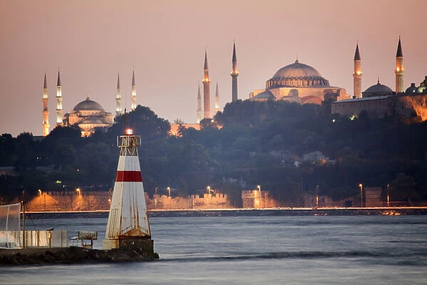 Sunset in Istanbul from skudar with the Sultan Ahmed Mosque (Blue Mosque) and Hagia Sophia museum