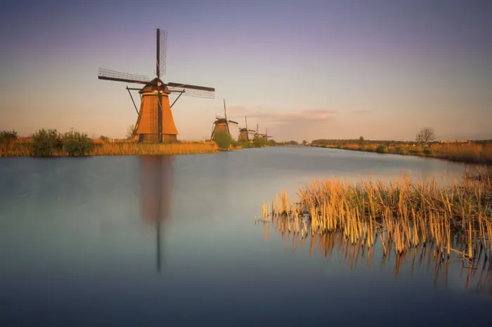 Framed Print : Sunset in Kinderdijk, the Netherlands Framed Print : Sunset in Kinderdijk, the Netherlands