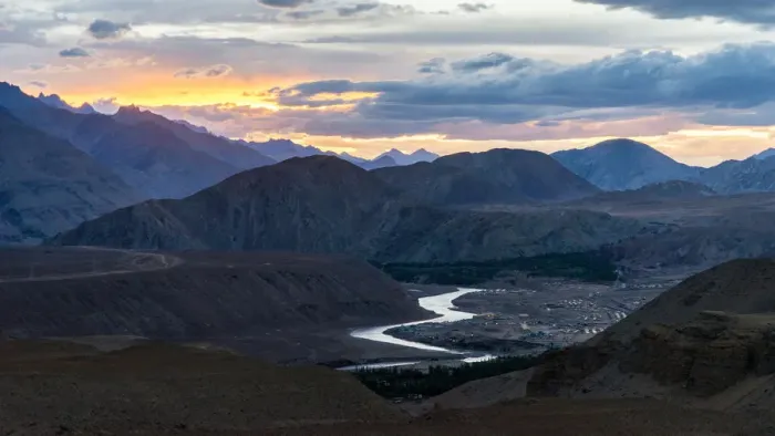 Framed Print : After sunset and the mountain range in Leh Framed Print : After sunset and the mountain range in Leh