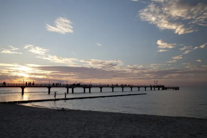 Framed Print : Sunset, pier, Baltic Sea resort town of Zingst, Mecklenburg-Western Pomerania, Germany, Europe Framed Print : Sunset, pier, Baltic Sea resort town of Zingst, Mecklenburg-Western Pomerania, Germany, Europe