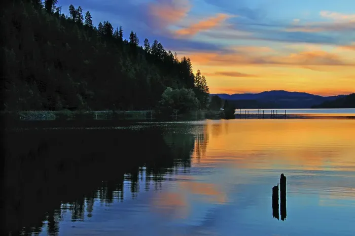 Framed Print : Sunset reflections on Lake Coeur d Alene Framed Print : Sunset reflections on Lake Coeur d Alene