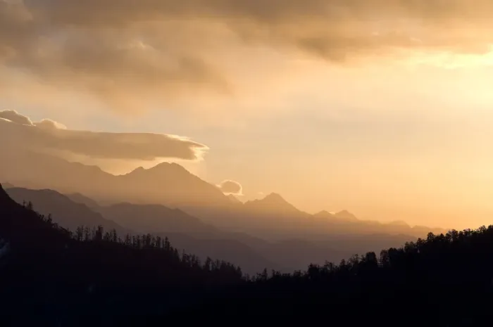 Framed Print : Sunset over rural mountain valley Framed Print : Sunset over rural mountain valley
