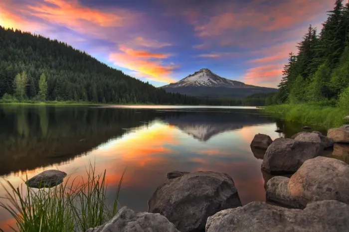 Framed Print : Sunset at Trillium Lake with Mount Hood Framed Print : Sunset at Trillium Lake with Mount Hood