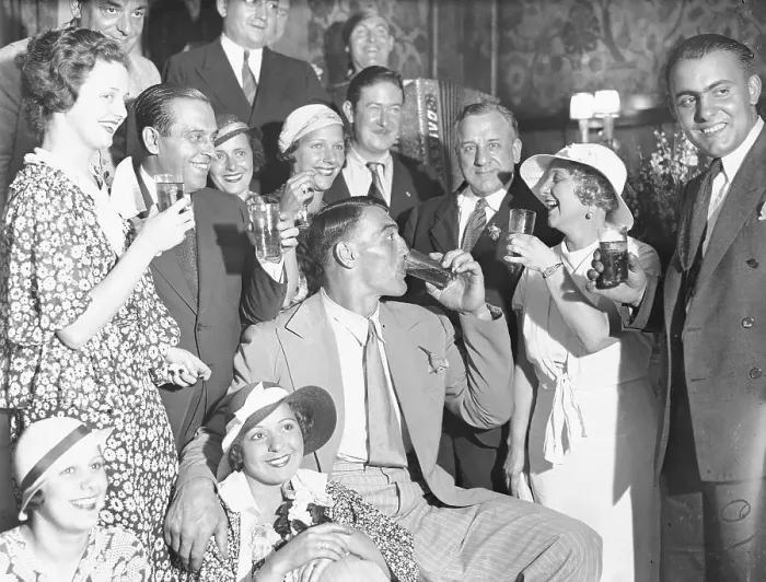 Framed Print : Supporters Toasting to Prima Carnera Framed Print : Supporters Toasting to Prima Carnera