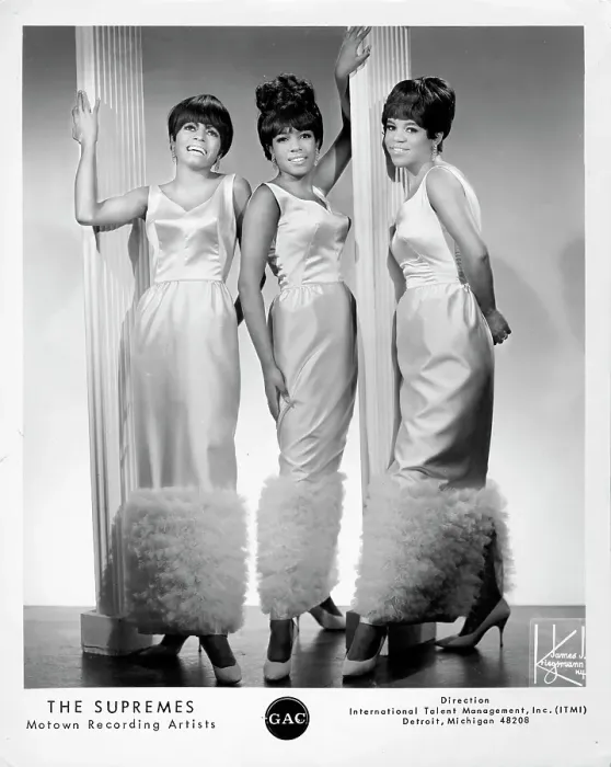 Framed Print : The Supremes Portrait Session Framed Print : The Supremes Portrait Session