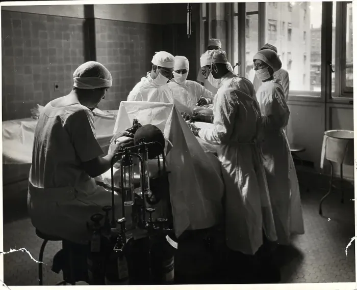 Framed Print : Surgeons Working on Patient Framed Print : Surgeons Working on Patient