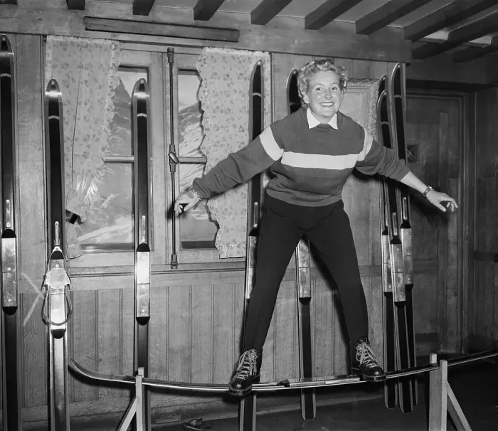 Framed Print : Suzanne Thiolliere Balancing Herself on Ski Framed Print : Suzanne Thiolliere Balancing Herself on Ski
