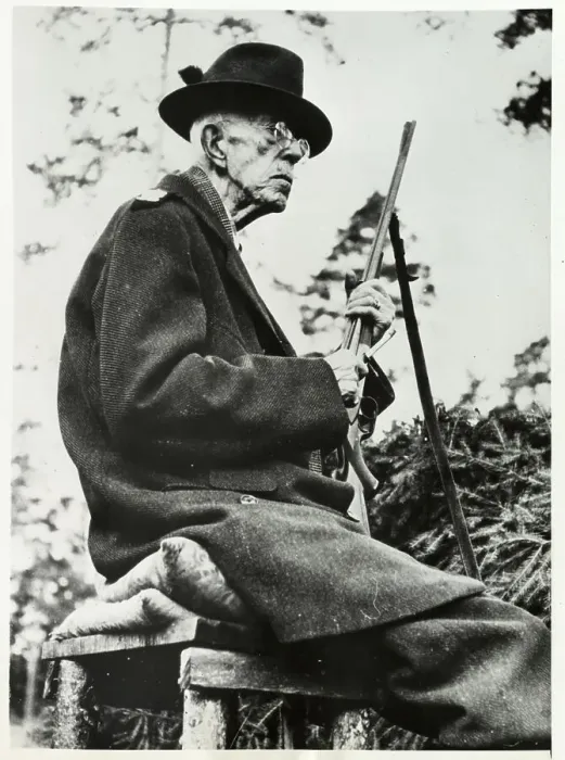 Framed Print : Sweden's King Gustav Holding Rifle Framed Print : Sweden's King Gustav Holding Rifle