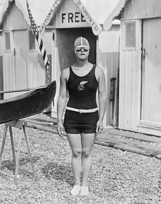Framed Print : Swimmer Gertrude Ederle