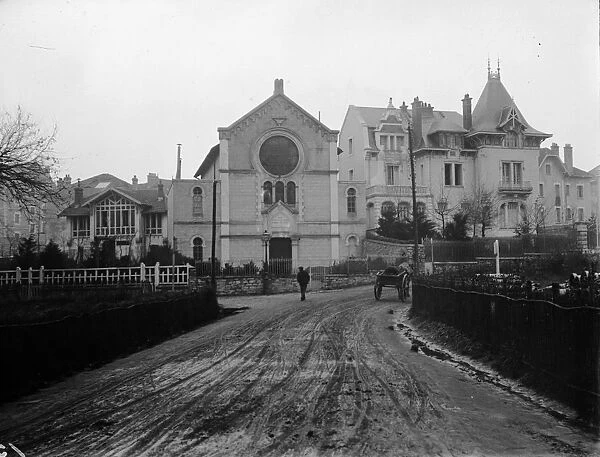 Synagogue. circa 1910: The Jewish synagogue at Biarritz, France