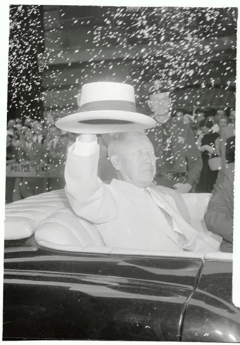 Framed Print : Syngman Rhee Riding Through a Ticker-Tape Parade Framed Print : Syngman Rhee Riding Through a Ticker-Tape Parade