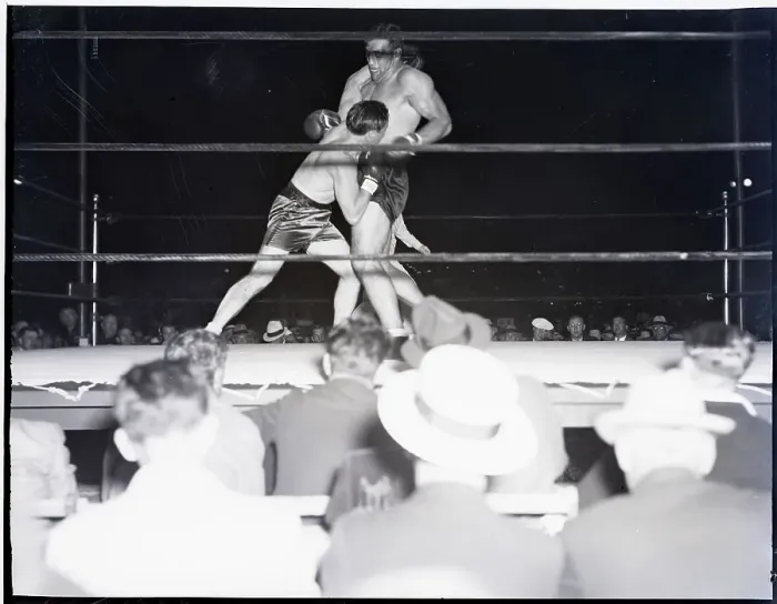Framed Print : T. Loughran Misses P. Carnera W / Punch Framed Print : T. Loughran Misses P. Carnera W / Punch