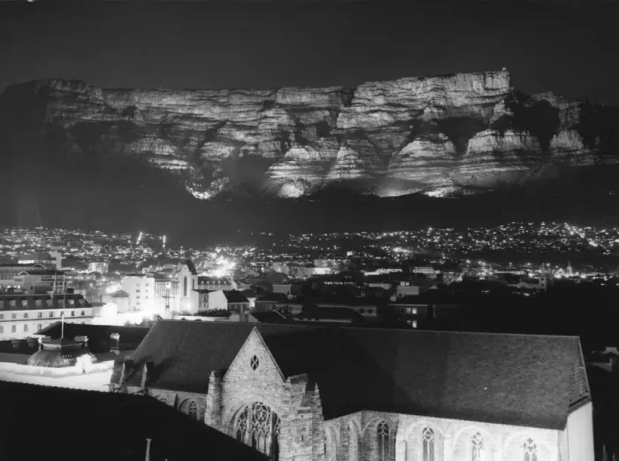 Framed Print : Table Mountain Framed Print : Table Mountain