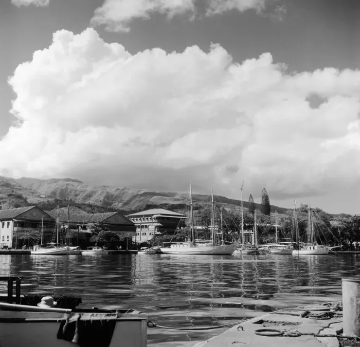 Framed Print : Tahitian Boats Framed Print : Tahitian Boats