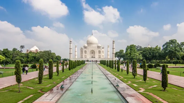 Framed Print : Taj Mahal. Morning view of Taj Mahal, 2014 Framed Print : Taj Mahal. Morning view of Taj Mahal, 2014